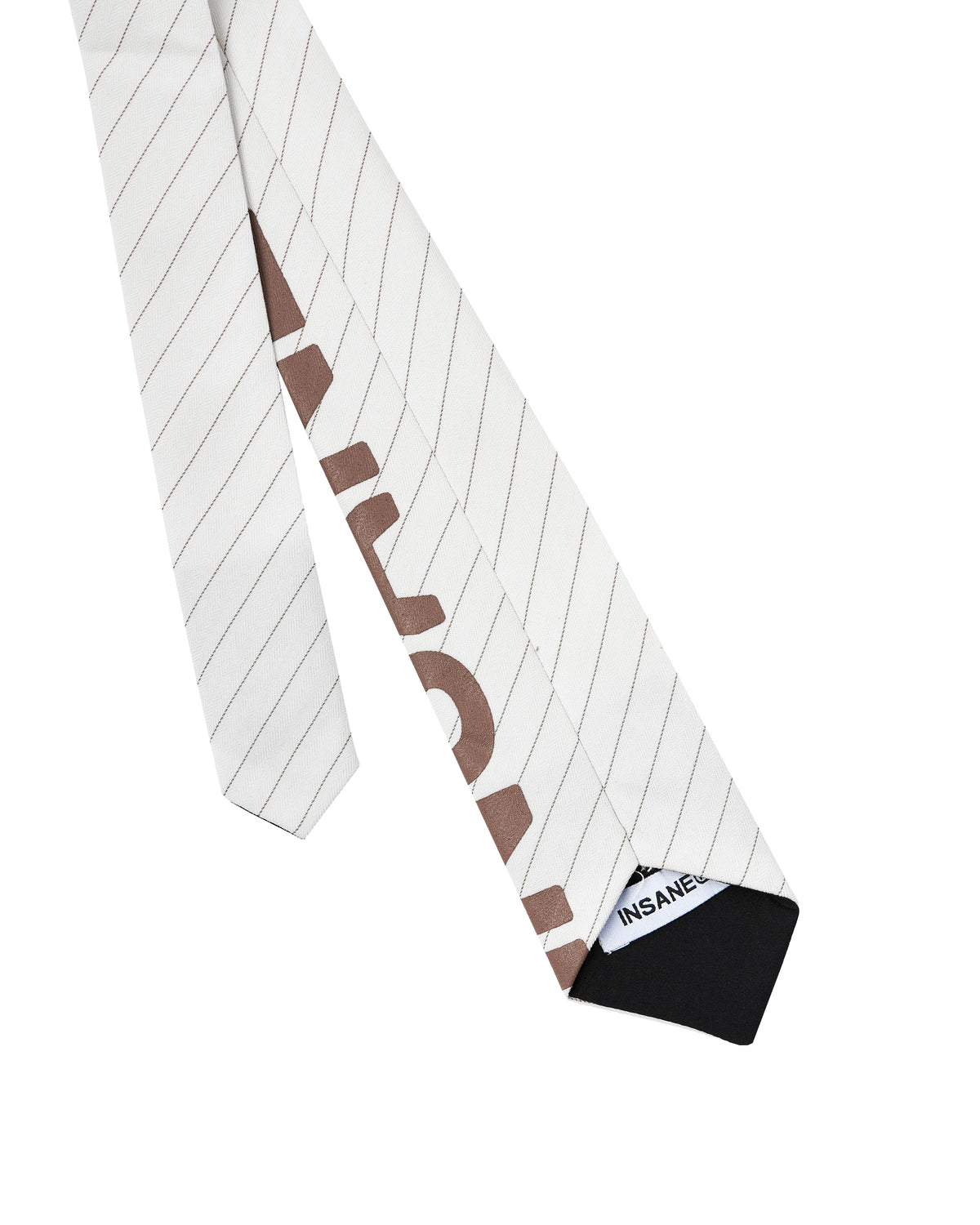 cravat white 3.jpg